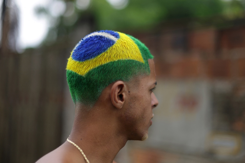 Đích thị fan hâm mộ các vũ công samba Brazil