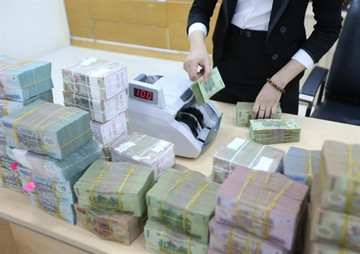 Finance Ministry to submit solutions to strengthen VN's bond market