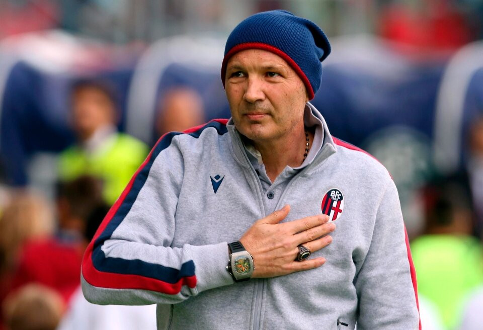 Cựu danh thủ Sinisa Mihajlovic qua đời ở tuổi 53