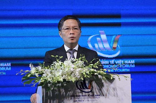 Ba ‘cơn gió ngược’ và nhiều bài toán tại Diễn đàn Kinh tế Việt Nam 2023