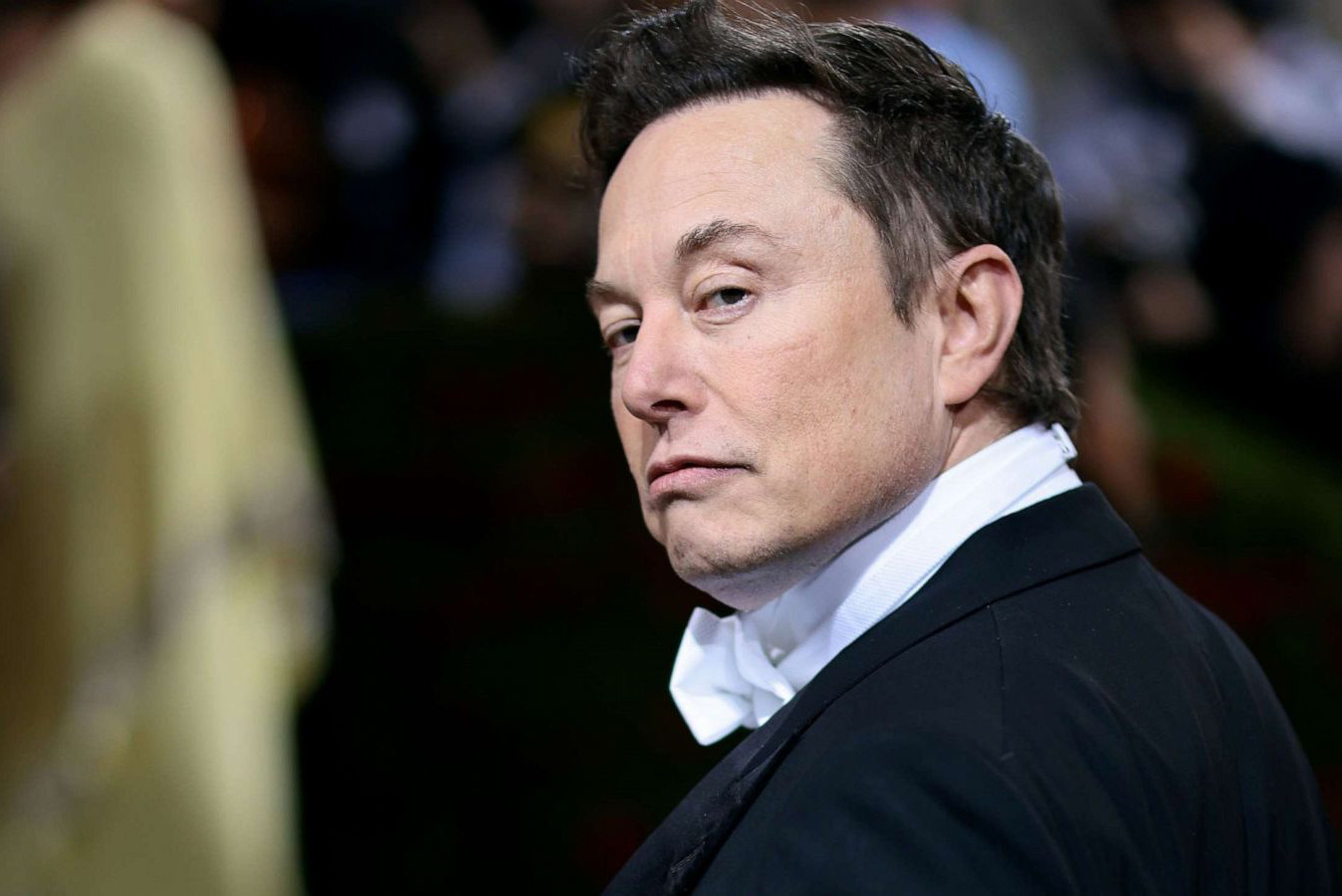 Cựu nhân viên tiết lộ chiến lược quản lý khắc nghiệt của Elon Musk