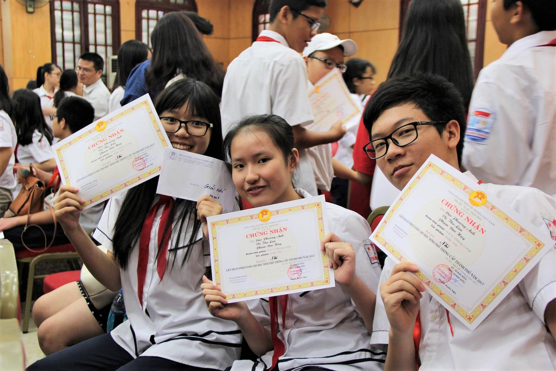 Đề kiểm tra học kỳ 1 môn Toán lớp 8 của Trường THCS Thăng Long, Hà Nội