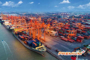 Kim ngạch xuất nhập khẩu Việt Nam chính thức đạt kỷ lục 700 tỷ USD, đứng thứ 2 ASEAN
