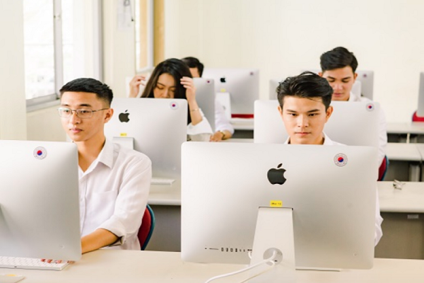 Hàn Quốc hỗ trợ Việt Nam xây dựng đại học số tại miền Trung