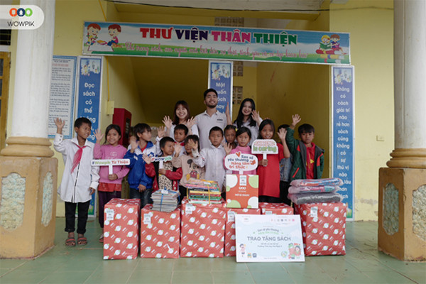 Wowpik Việt Nam chung tay thắp lửa tri thức cho trẻ em vùng cao