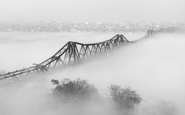 Old documents about Hanoi’s iconic bridge unveiled