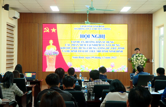 Tập huấn sử dụng các phần mềm cổng dữ liệu tỉnh, hệ sinh thái dữ liệu mở