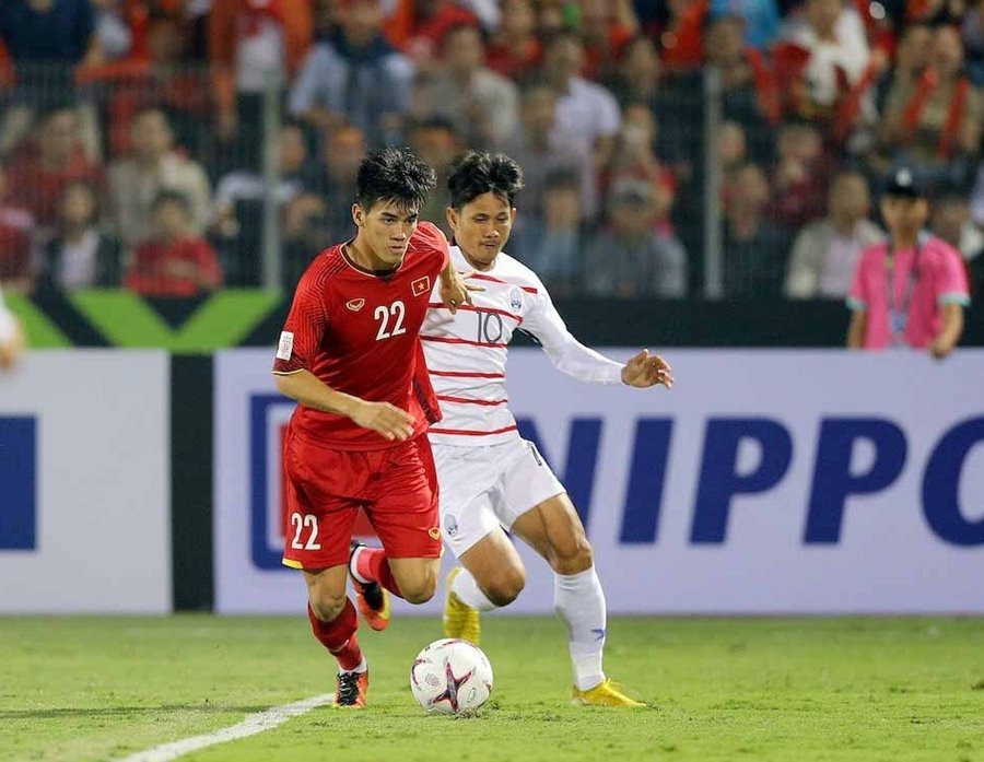 Lịch thi đấu bóng đá hôm nay 19/12: Tuyển Việt Nam tìm vé bán kết AFF Cup