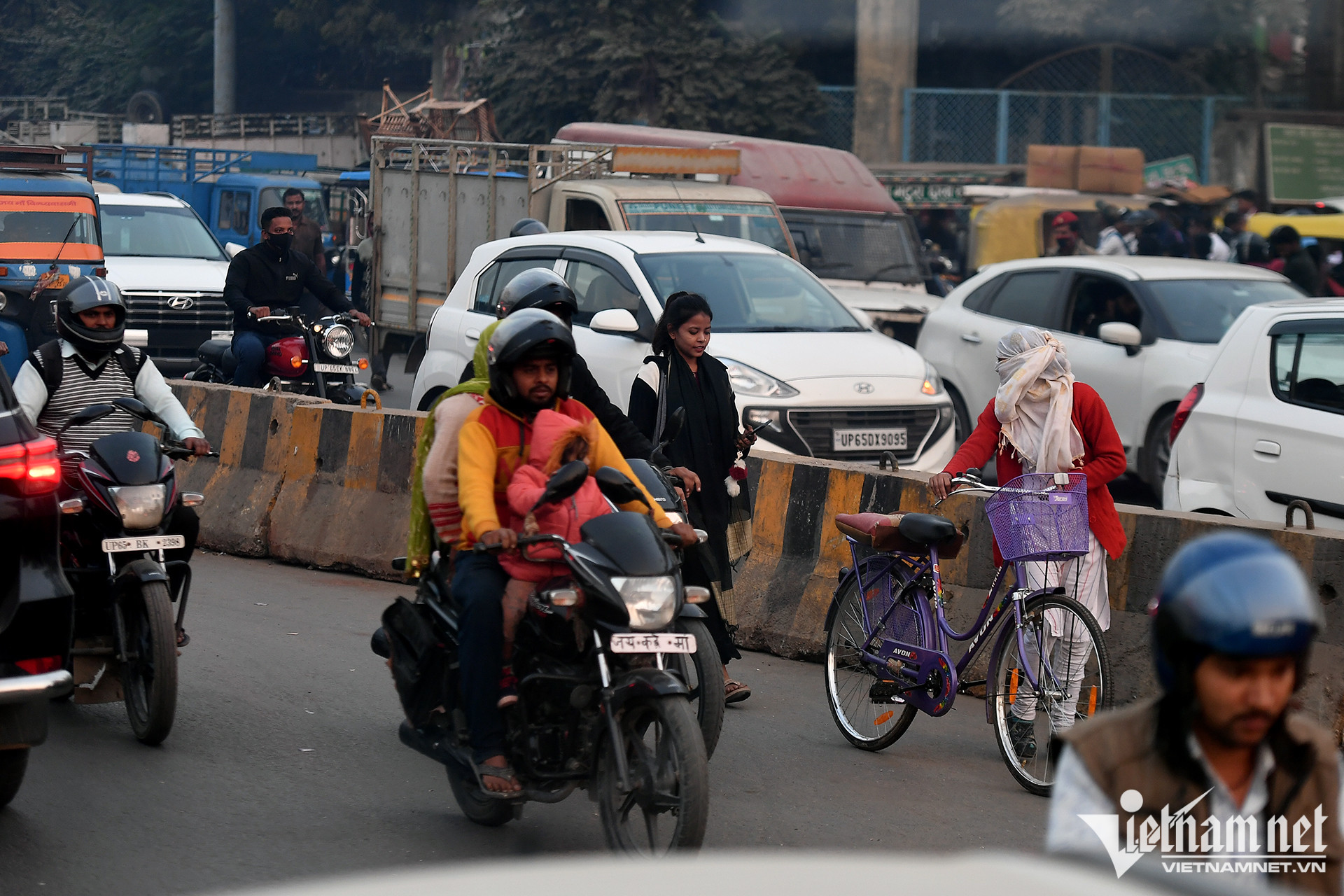 Giờ cao điểm ở 'cường quốc tắc đường' Ấn Độ