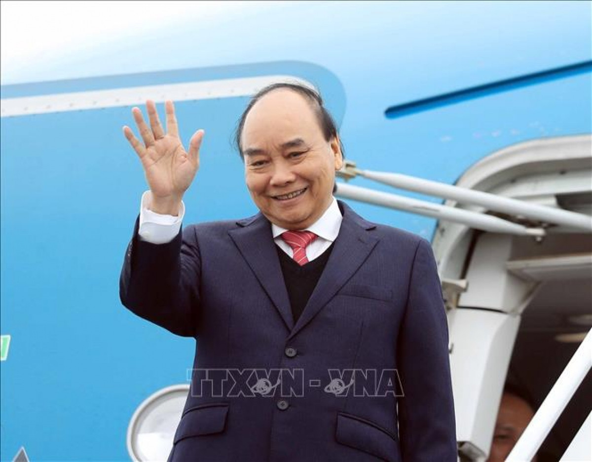 president nguyen xuan phuc leaves hanoi for state visit to indonesia picture 1