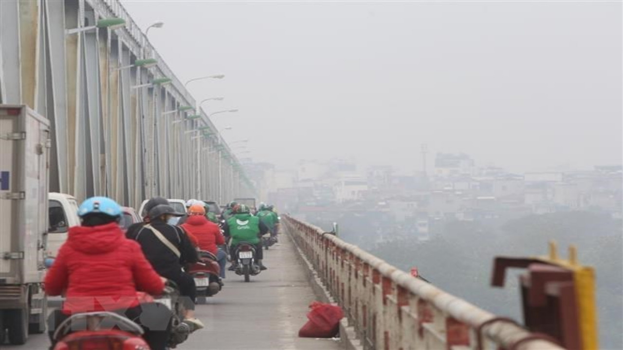 HCMC’s fine dust, noise pollution levels surpass safety limits