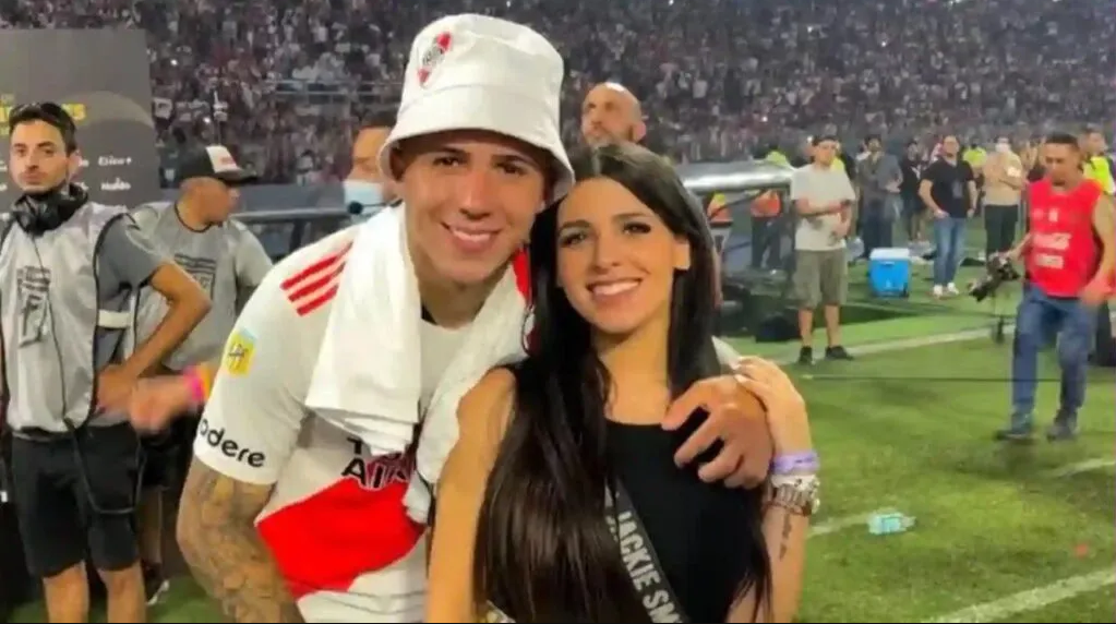 Những bóng hồng xinh đẹp, nóng bỏng của các tuyển thủ Argentina - 7