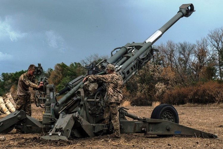 Lựu pháo Mỹ viện trợ cho Ukraine ‘tê liệt’ sau đòn tấn công từ UAV