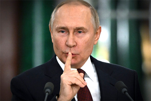 Ông Putin muốn chấm dứt xung đột ở Ukraine, đánh giá thấp vũ khí Mỹ chuyển cho Kiev