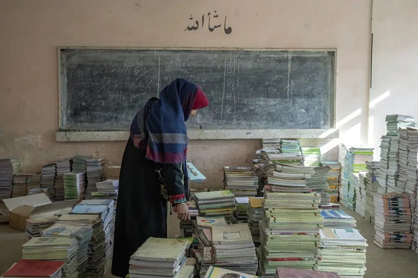Chính quyền Taliban nêu lý do cấm phụ nữ Afghanistan học đại học