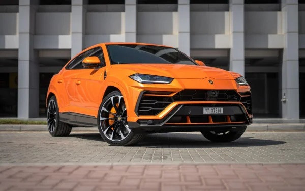 Lamborghini Urus 2020 оранжевый