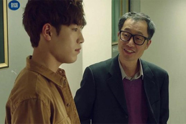 Lý do tôi tự tay chăm bố vợ từ khi ông nằm liệt một chỗ cho đến lúc qua đời