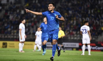 Dangda chói sáng, Thái Lan thắng Philippines 4-0