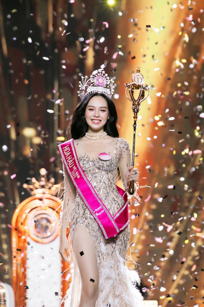 Phong cách thời trang \'kẹo ngọt\' của Hoa hậu Việt Nam 2022 Thanh Thuỷ