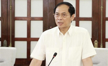 Politburo, Secretariat impose disciplinary measures on some officials, Party members