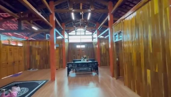 Mạc Văn Khoa khoe về quê, netizen chỉ săm soi 'biệt phủ' bạc tỷ - Ảnh 10.