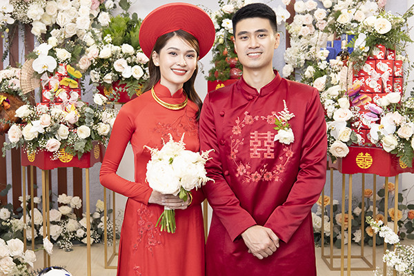 Á hậu Thùy Dung hạnh phúc bên chồng doanh nhân trong lễ rước dâu