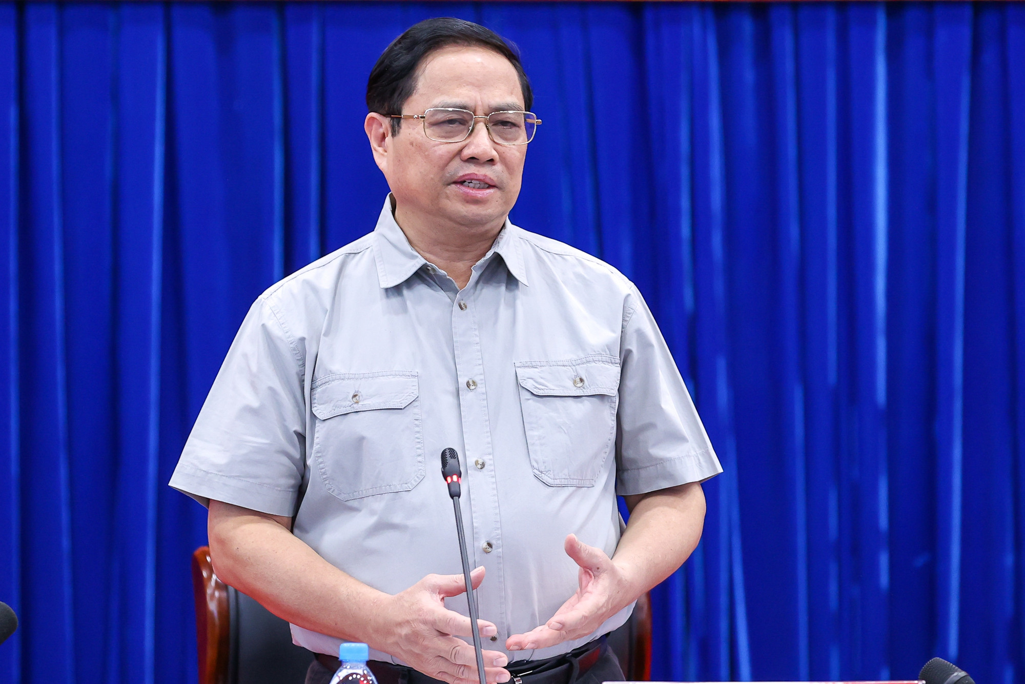 Thủ tướng yêu cầu Bình Dương ưu tiên gỡ khó cho doanh nghiệp, mở chiến dịch giải ngân đầu tư công - Ảnh 7.