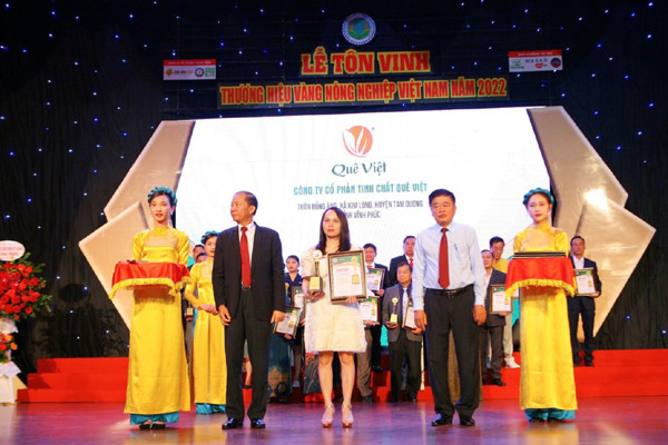 Quê Việt - 4 năm bền bỉ ghi dấu ấn bằng những sản phẩm nguồn gốc thiên nhiên