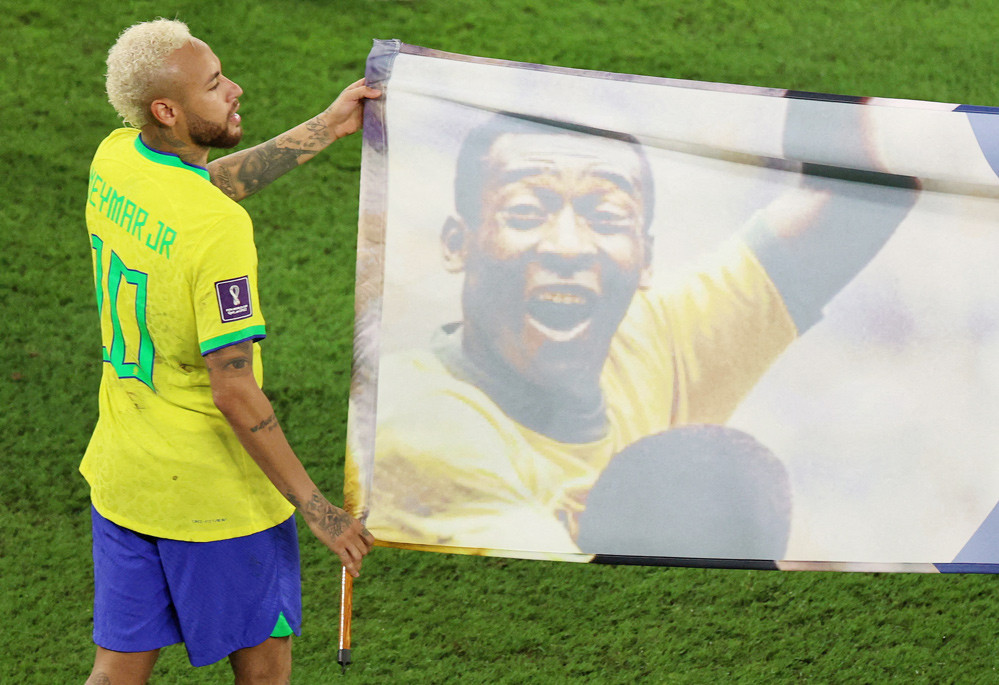 Neymar: 'Pele biến bóng đá thành nghệ thuật'
