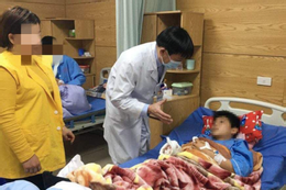 Nhiều học sinh bỏng đầu, nát tay trước Tết vì nghịch pháo