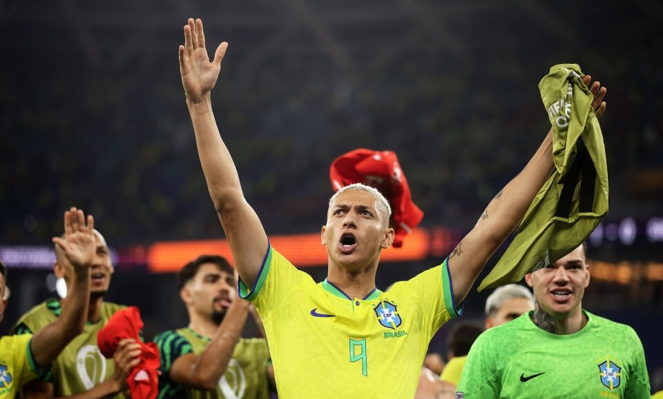 Siêu máy tính dự đoán Brazil đấu Pháp ở chung kết World Cup