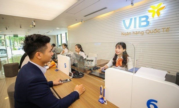 IFC plans to pour 320 million USD into three Vietnamese banks hinh anh 1