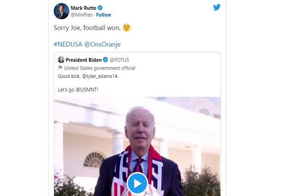 Thủ tướng Hà Lan đùa với ông Biden sau trận đấu tại World Cup