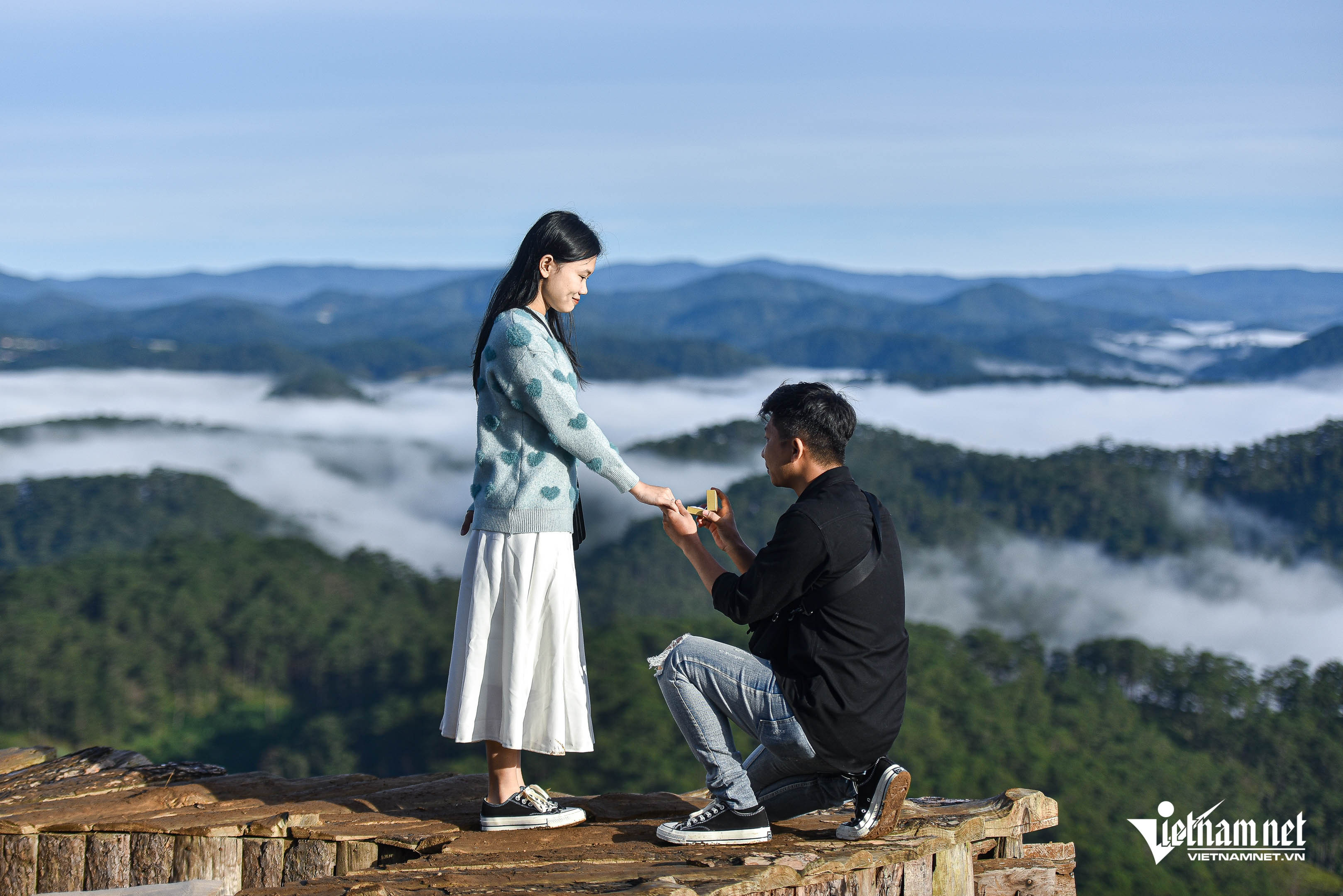 Những địa điểm check-in đẹp như thơ ở Đà Lạt mờ sương