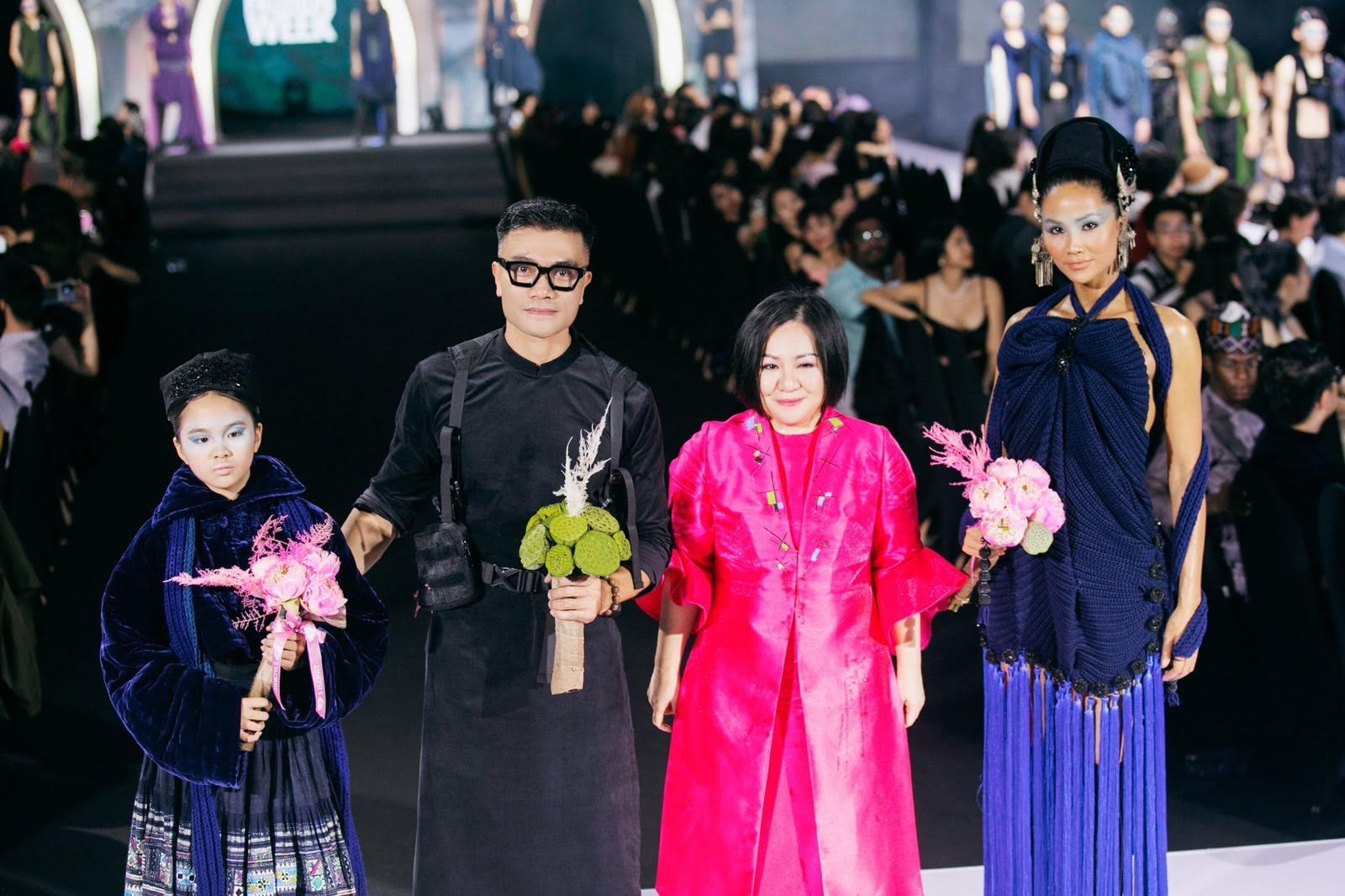 Nhìn lại 'cảm hứng di sản' và thời trang Việt