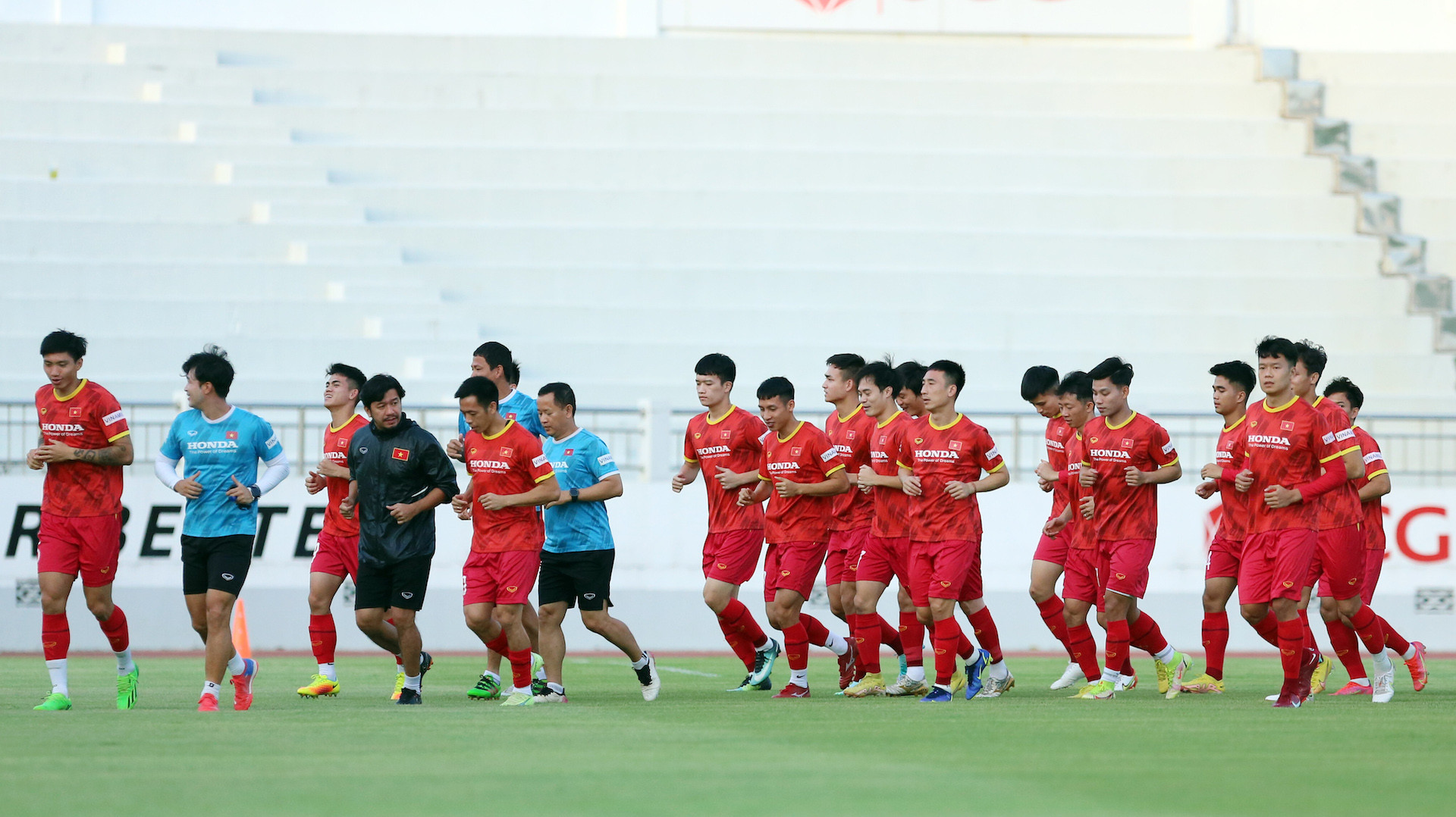 Sau chuyến tập huấn tại Bà Rịa - Vũng Tàu, tuyển Việt Nam sẽ di chuyển về Hà Nội và có trận giao hữu với Phillipines vào ngày 14/12 trước khi chốt danh sách dự AFF Cup 2022