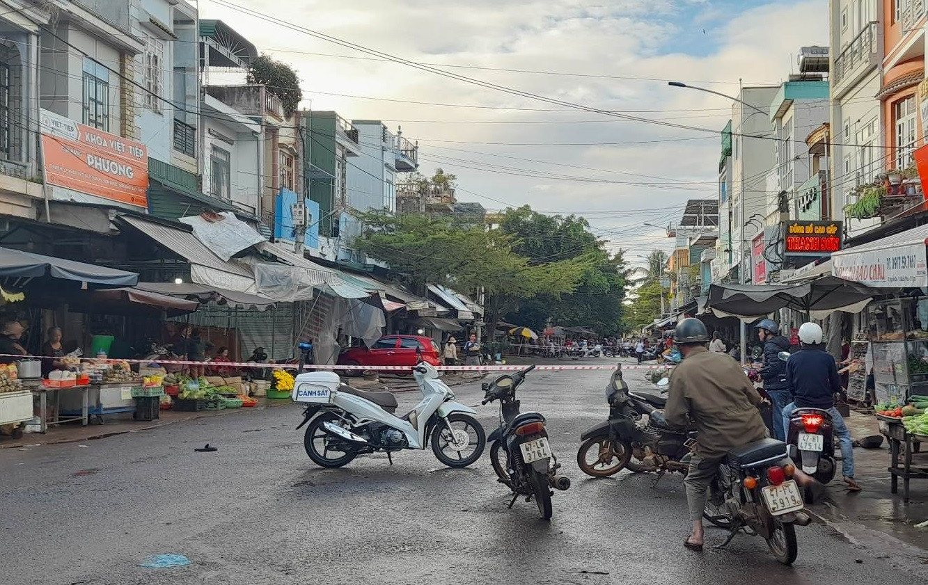 Nam thanh niên bị đâm tử vong trong lúc đi ăn tối