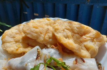 Fried squid paste in Halong Bay