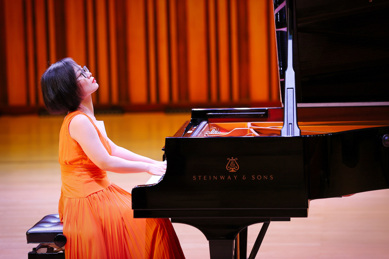 Người đứng sau thành công của nghệ sĩ piano Đào Thu Lê