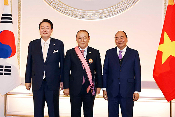 HLV Park Hang Seo nhận Huân chương Heungin vì đóng góp cho quan hệ Việt-Hàn