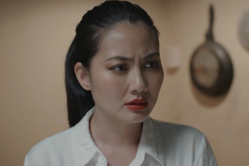 'Mẹ rơm' tập 21: Hồng biết sự thật Hào là bố Hạt Dẻ