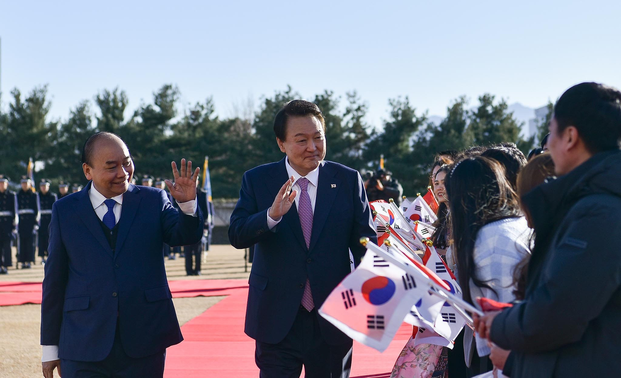 Chủ tịch nước thăm Hàn Quốc - 'tuyết rơi đầu mùa sẽ có khách quý đến thăm nhà'
