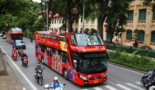 Vietnam hosts over 100 million domestic visitors, surpassing all forecasts