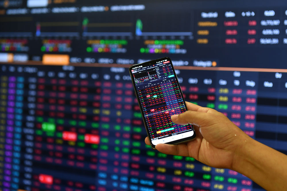 Some businesses are still paying high dividends