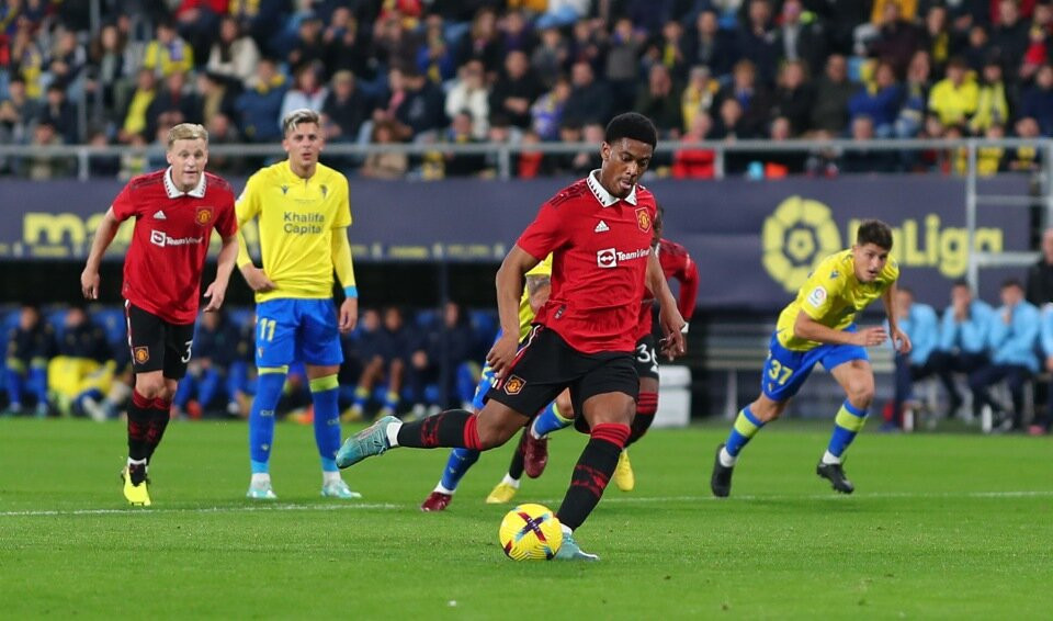 Kết quả bóng đá hôm nay 8/12: MU thua đậm đội bóng Tây Ban Nha