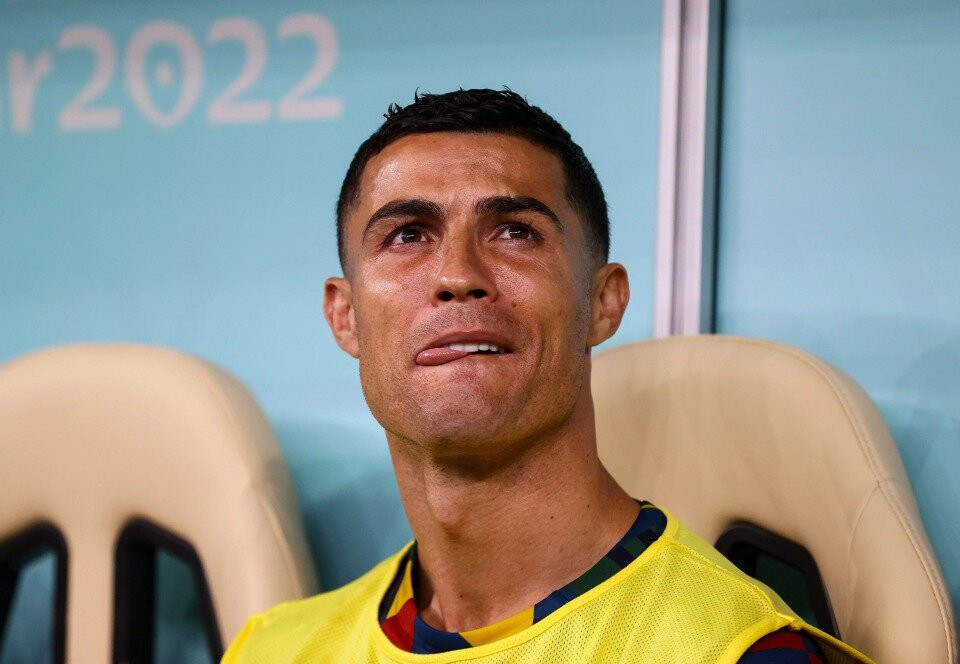 Ronaldo dọa bỏ tuyển Bồ Đào Nha vì mất suất đá chính