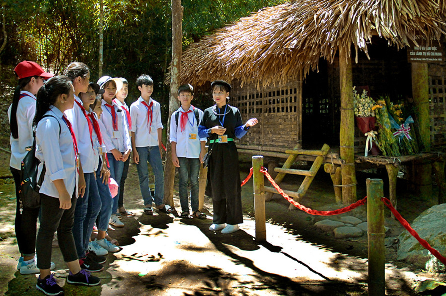 Phát triển du lịch gắn với bảo tồn, phát huy giá trị văn hóa, lịch sử giữa các tỉnh