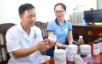 Young couple dream of introducing Vietnamese salt to the world