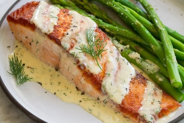 3 steps to make salmon with cream sauce for the weekend