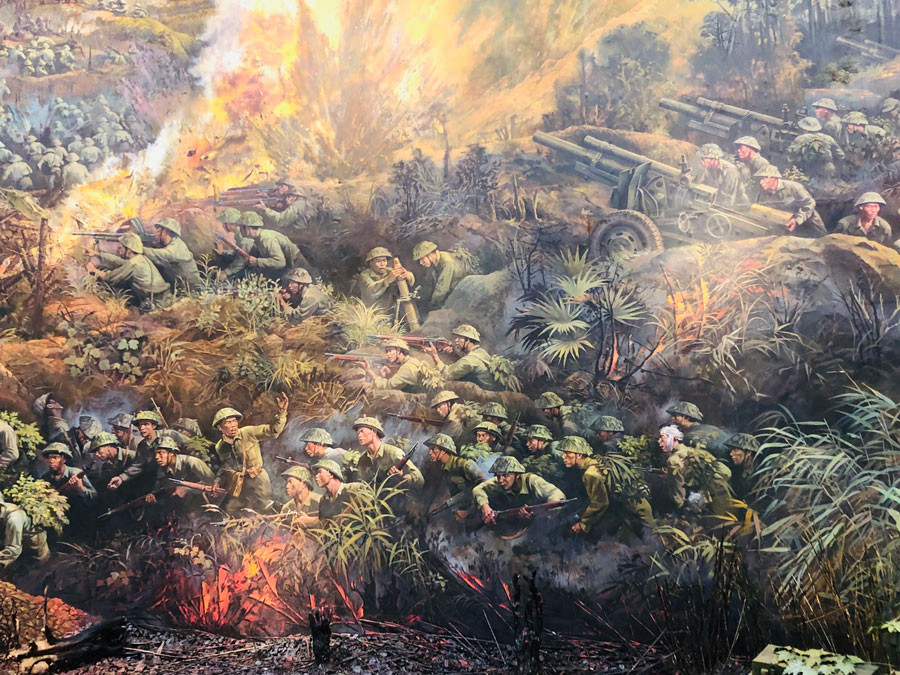 Hình ảnh chiến sĩ Điện Biên trên bức tranh tường panorama Điện Biên Phủ